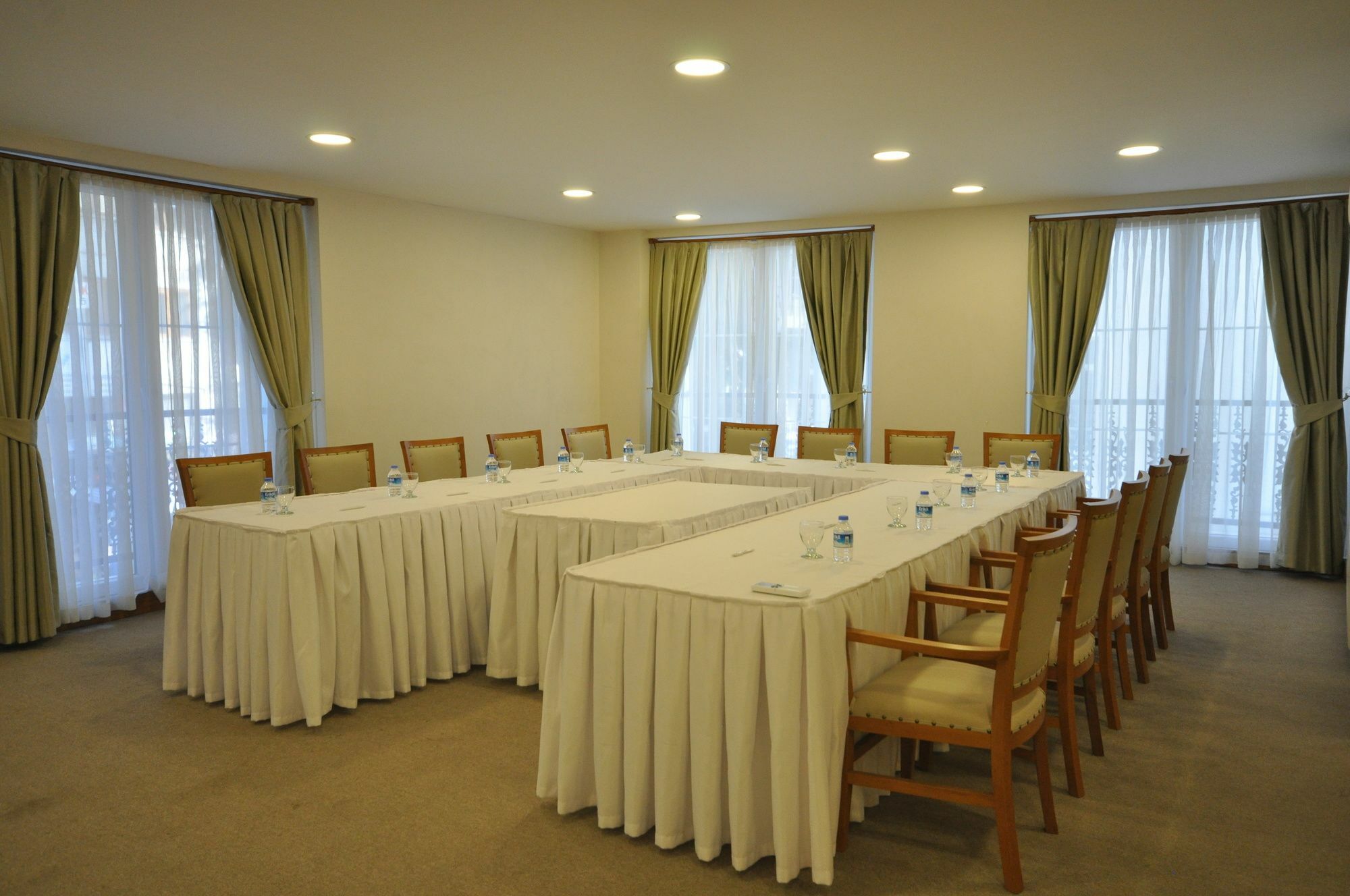 Double Comfort מלון